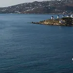 Bonzoe & Villa Mykonos Town