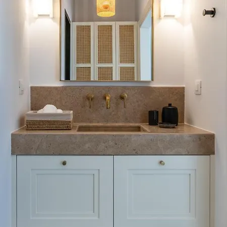 Bonzoe & Villa Mykonos Town