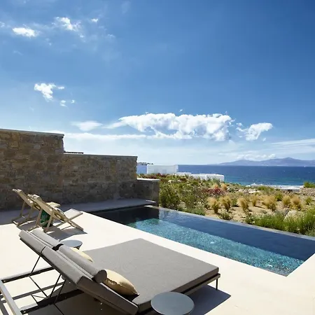 Bonzoe Suites&villas *