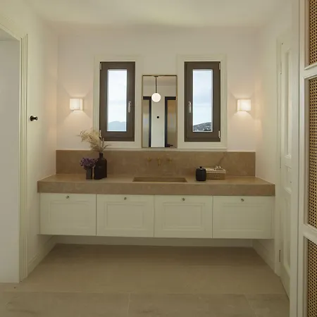 Bonzoe Suites&villas Mykonos Town