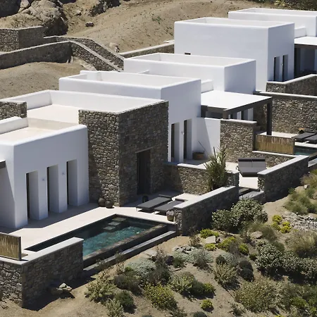 Villa Bonzoe & *