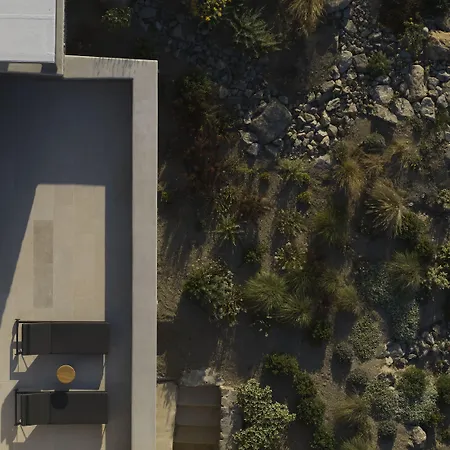Villa Bonzoe Suites&villas *