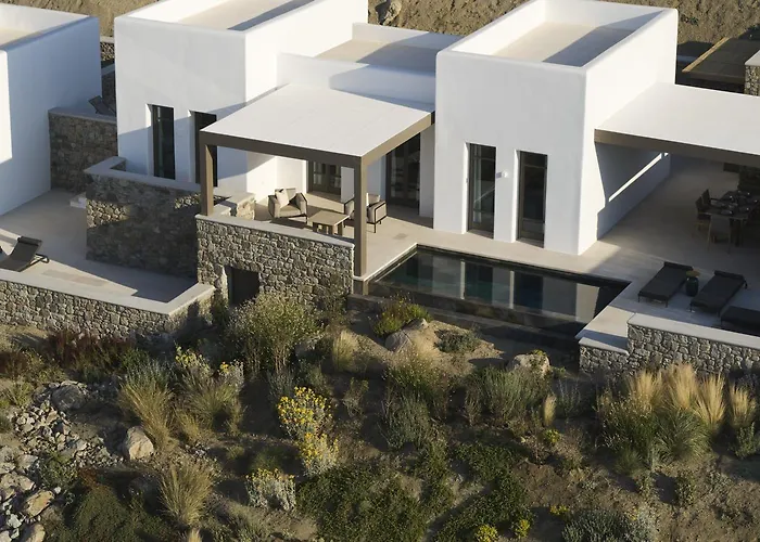 Bonzoe & Mykonos Town